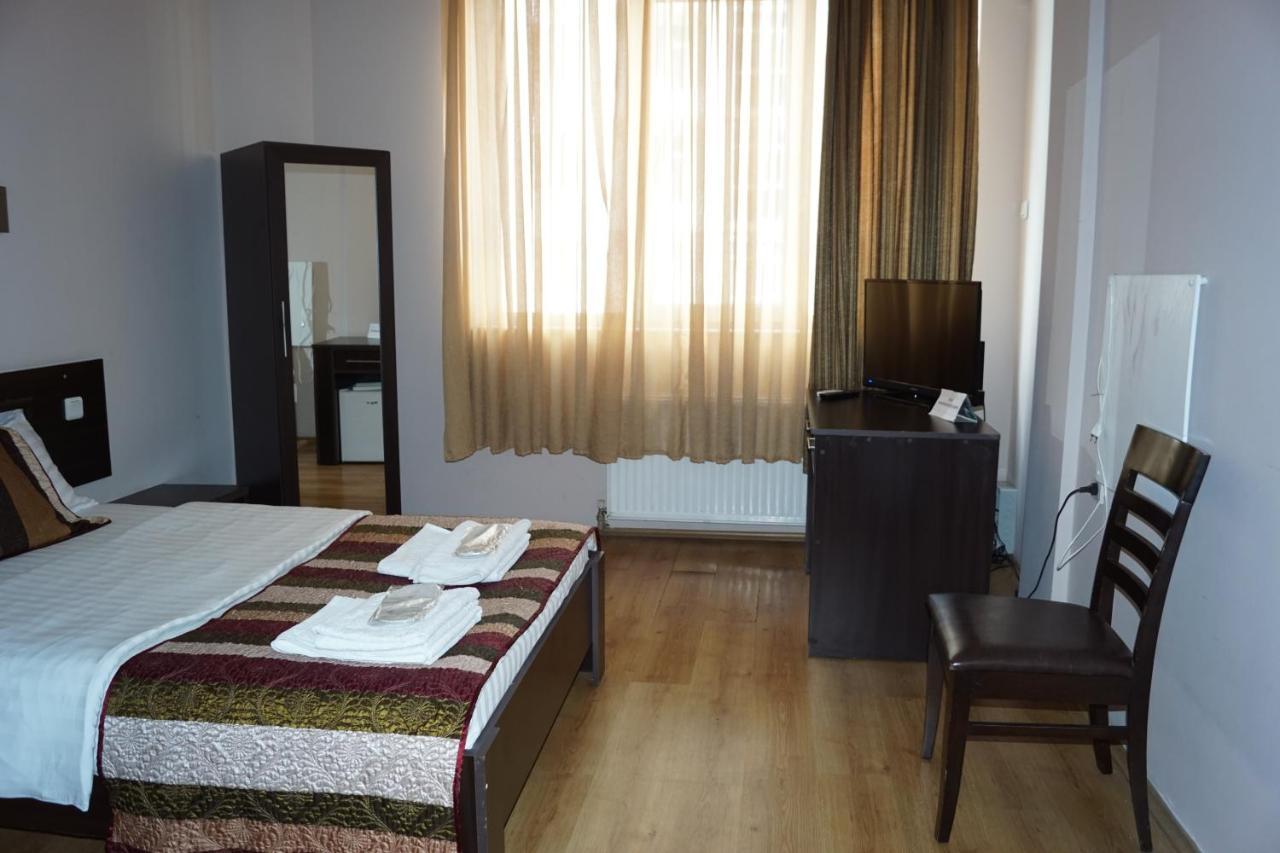 Iar Hotel Batumi Exterior photo